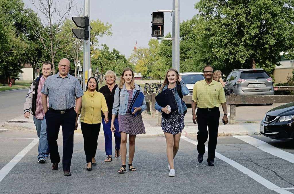New traffic lights increase safety for students, pedestrians and drivers