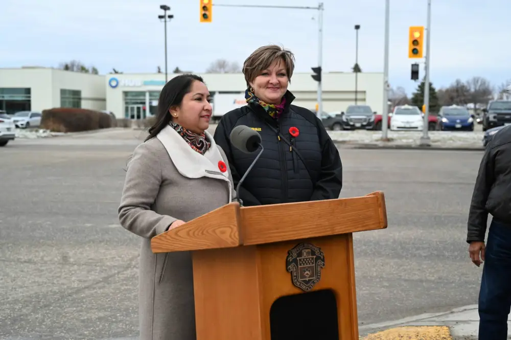 New traffic signals activated in Old Kildonan at Templeton and McPhillips
